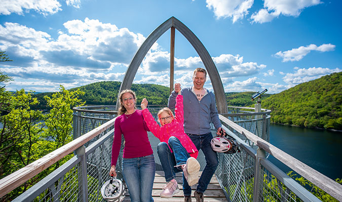 Advertorial-EderRadweg-02