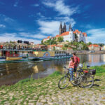 Blick vom Elberadweg zur Albrechtsburg Meissen