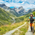 Wanderin auf der Via Engadina