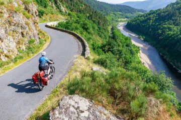 Entlang der Via Allier durch die Region Auvergne-Rhône-Alpes